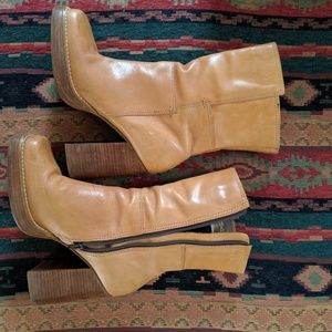 Vintage Candie's block heel leather boots